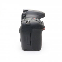 Mirrorless camera Nikon D800 Camera body used