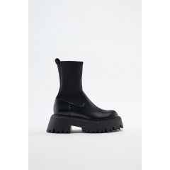 Ботильйони-шкарпетки Zara на тракторній підошві (розмір 38)