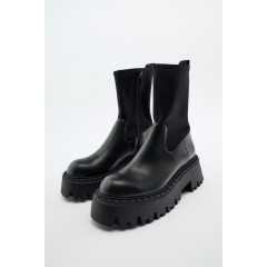 Ботильйони-шкарпетки Zara на тракторній підошві (розмір 38)